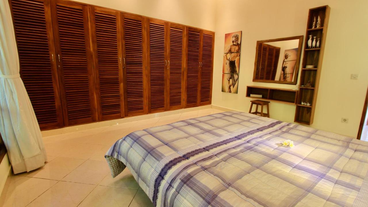 Villa Surgawi Ловина Экстерьер фото