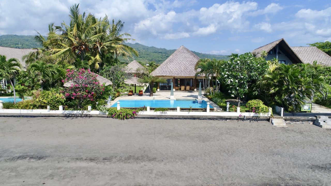 Villa Surgawi Ловина Экстерьер фото
